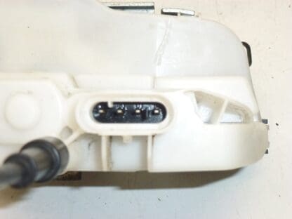 Fechadura da porta traseira direita 4 PIN Citroën C3 56316680 61427180 9138K4