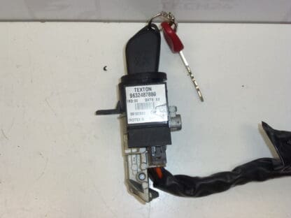 Conjunto de fechaduras, caixa de interruptores + 2 chaves Peugeot 406 4162Y5 4162R7