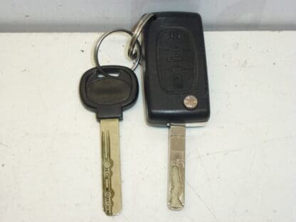 fechadura da porta e duas chaves Citroën Peugeot 4162EQ