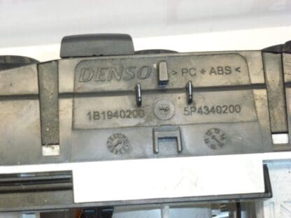 Controlador de ar condicionado Citroën Peugeot 9807081177 1609170580