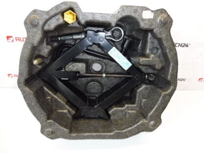 Conjunto de ferramentas de alavanca, chave de roda, olhal de reboque Peugeot 407 672599 6736C1 674414