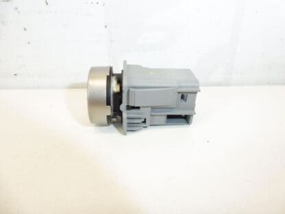 Atuador da porta traseira Citroën C8 Peugeot 807 1488929077 6554N1