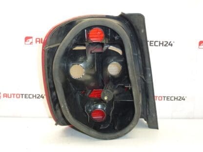 Luz traseira direita Citroën Xsara Kombi 6351J8 - Image 2