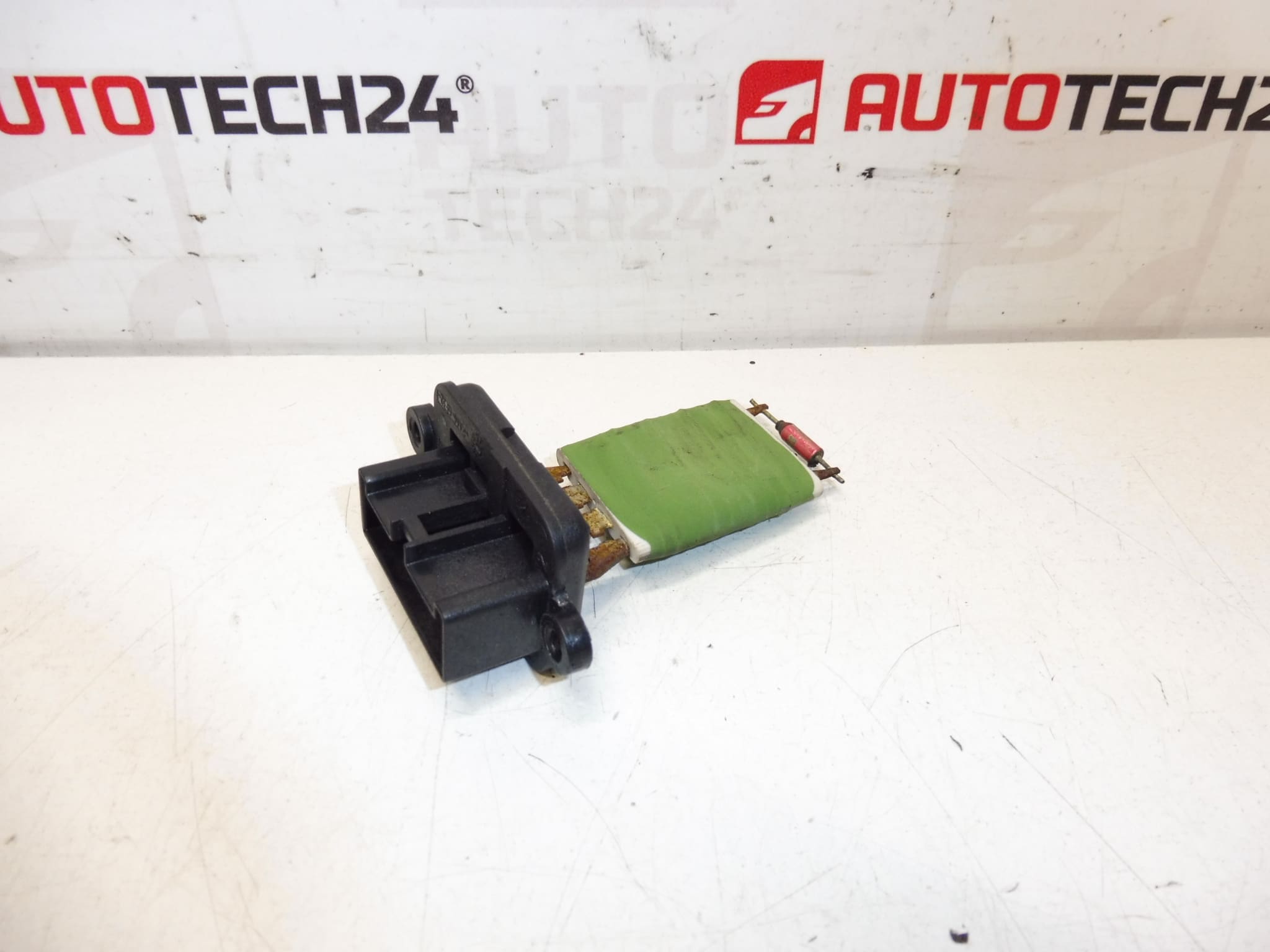 Regulador de velocidade do ventilador Citroën Peugeot 1609171080