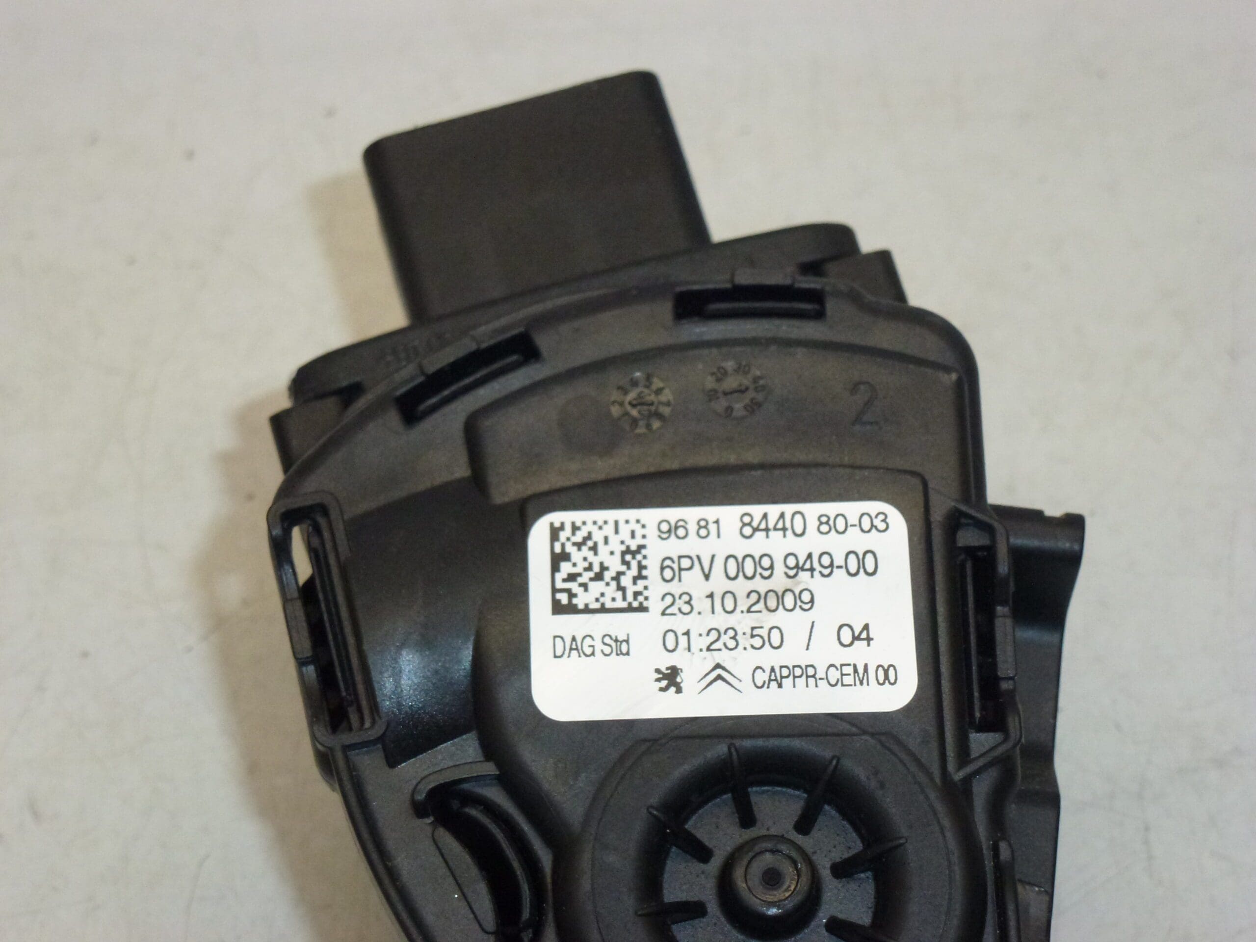 Pedal do acelerador HELLA 9681844080 1601Z6 - Image 2